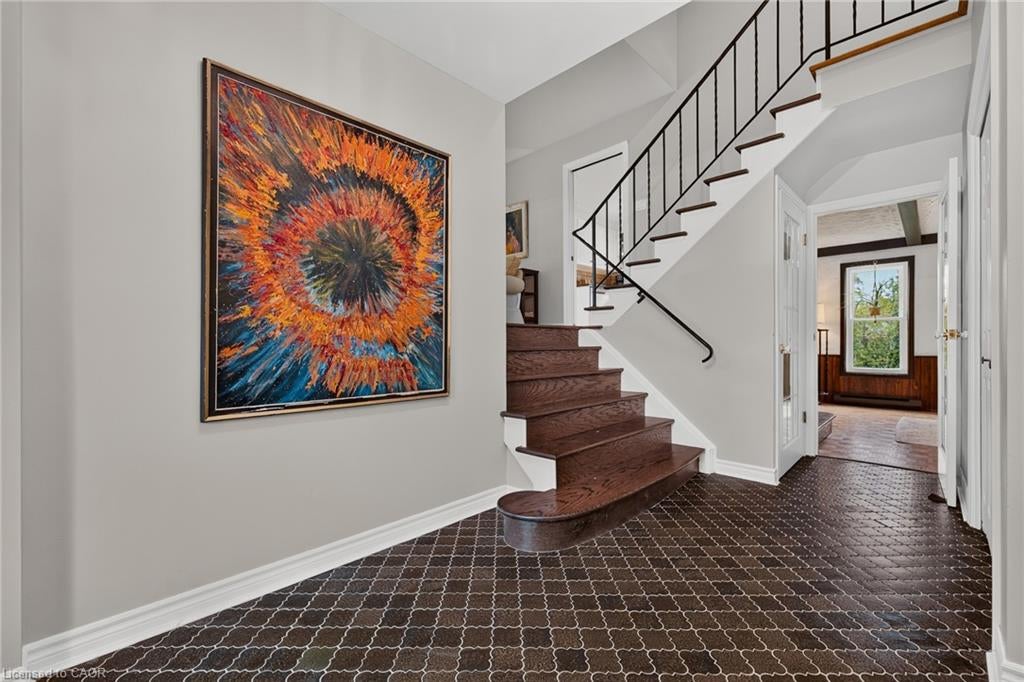 325 Coleridge Drive