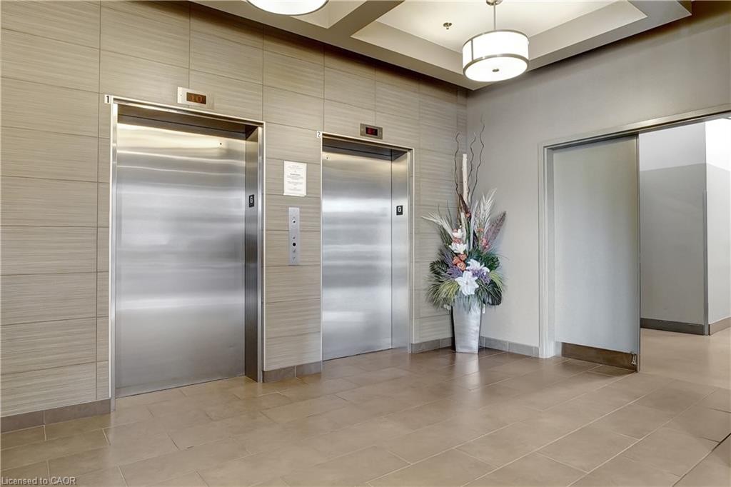 191 King Street S 201