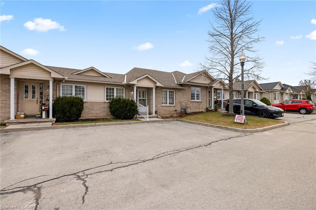 24 Kenyon Crescent 15