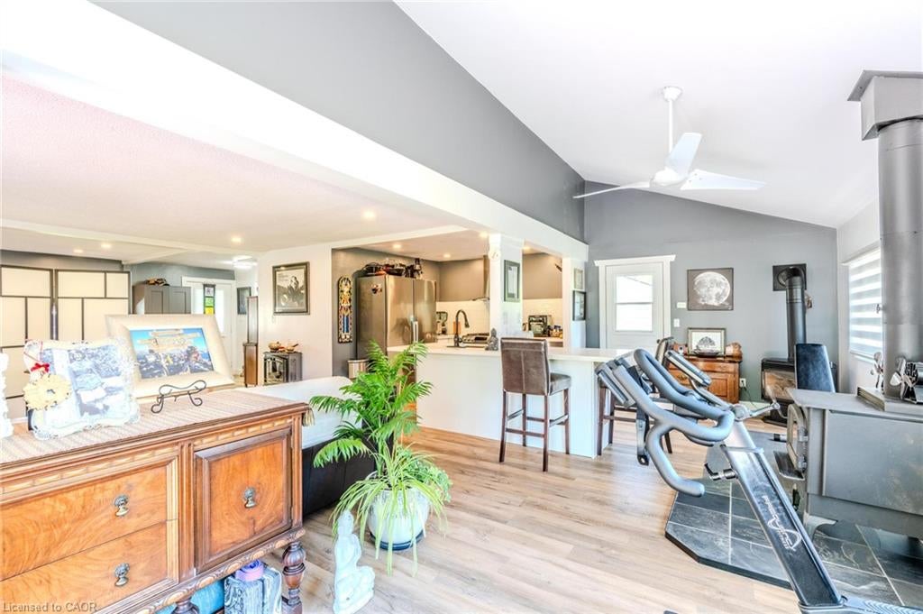 57 12th Conc Road E 705