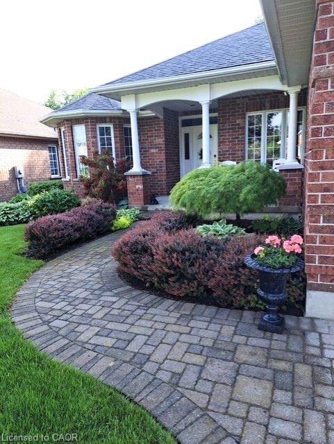 144 Golf Links Drive