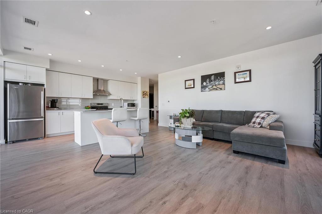 15 Glebe Street 902