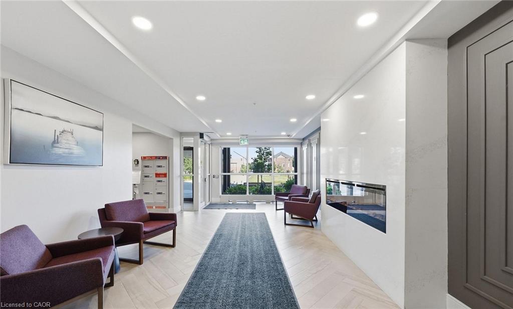 15 Prince Albert Boulevard 312