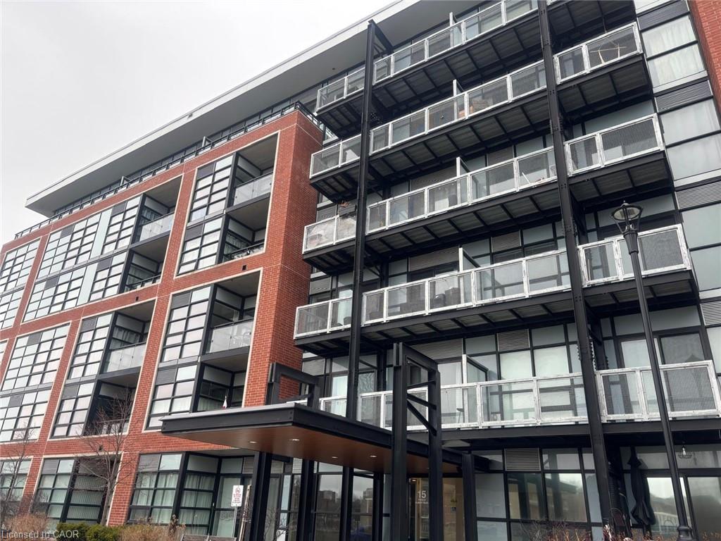 15 Prince Albert Boulevard 312