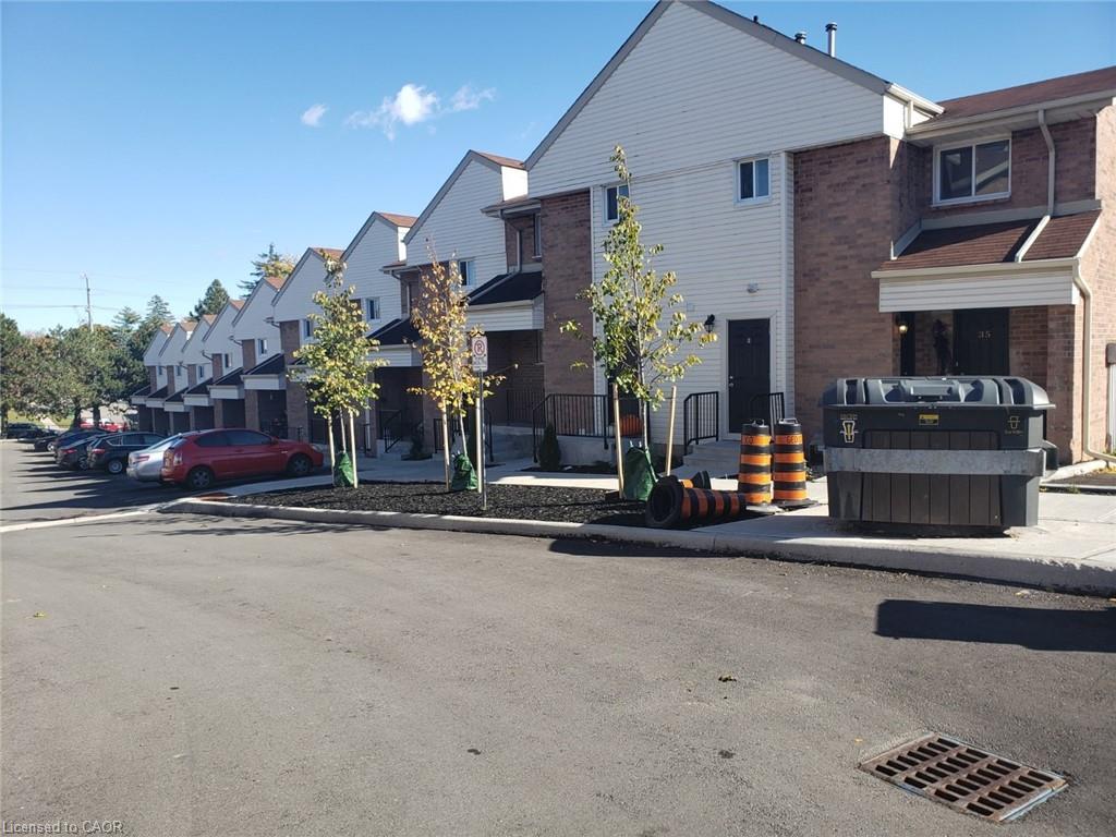 15 Millwood Crescent