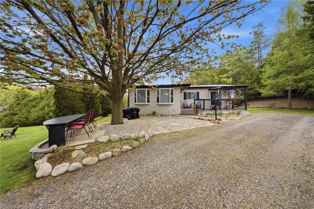 230 Mountain Ash Road