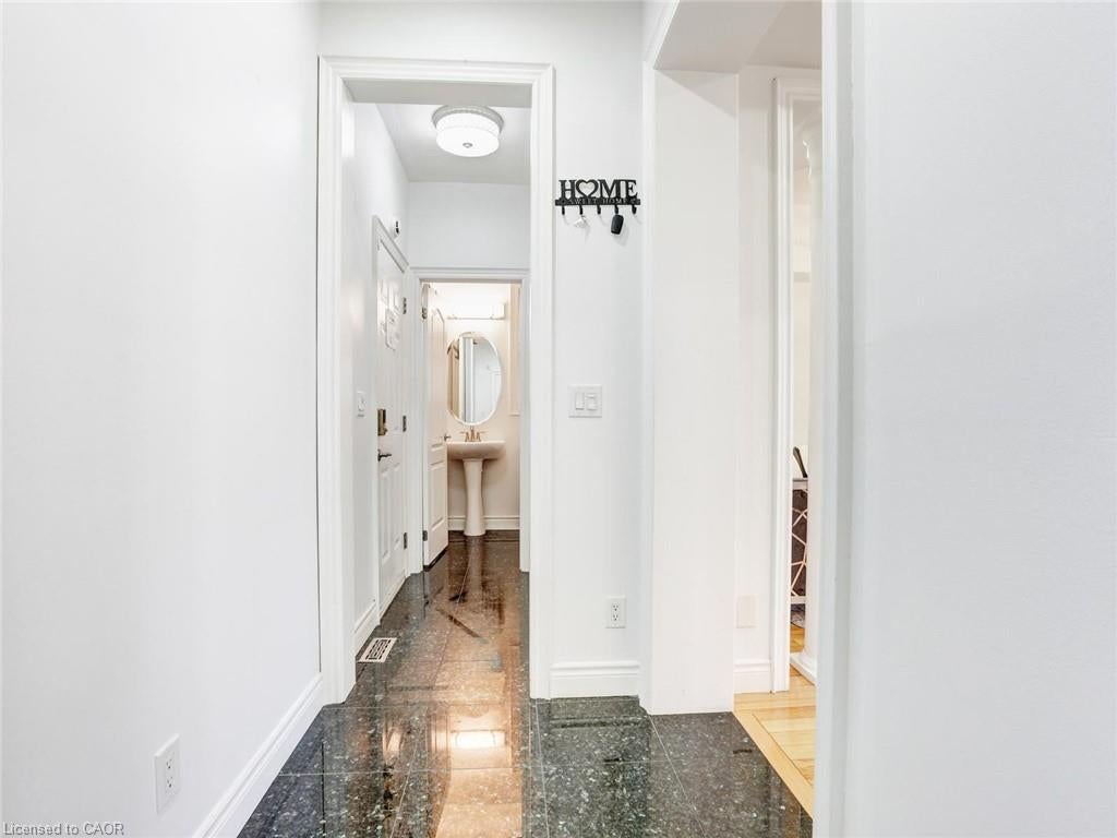 584 Pinery Trail