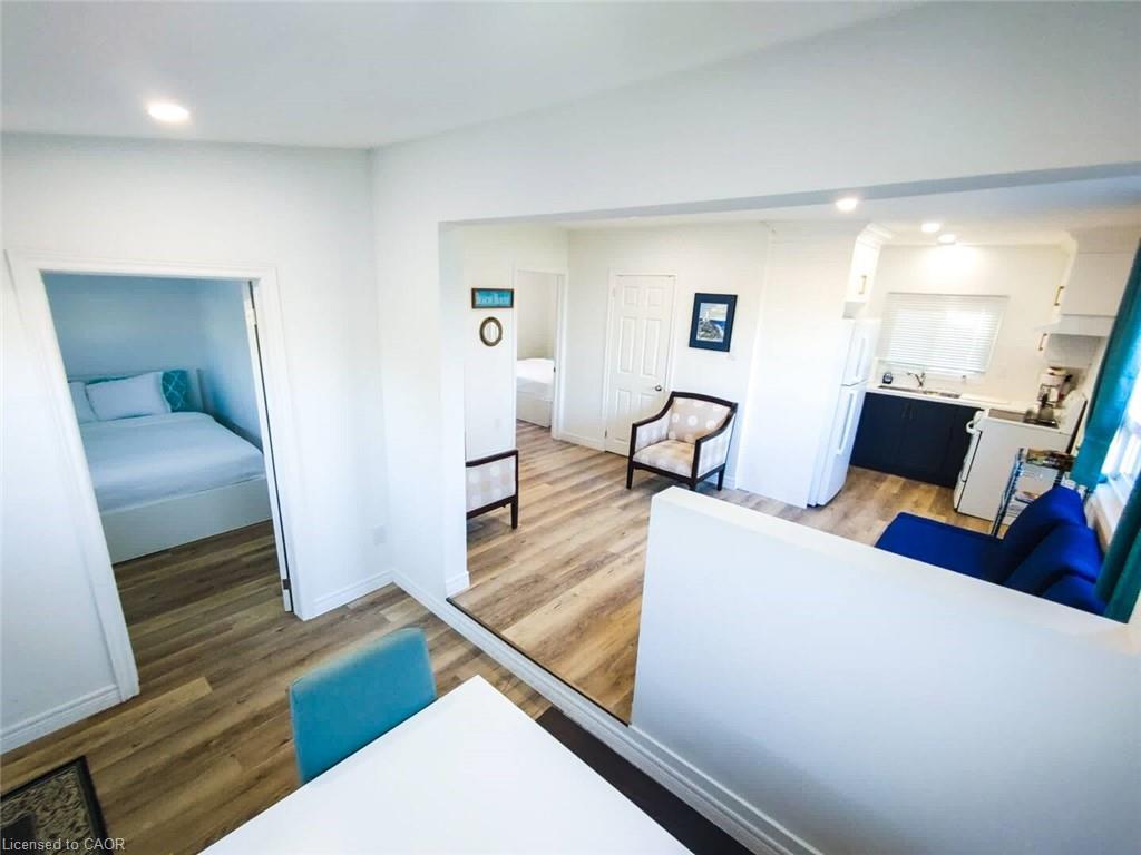 12209 Lakeshore Road