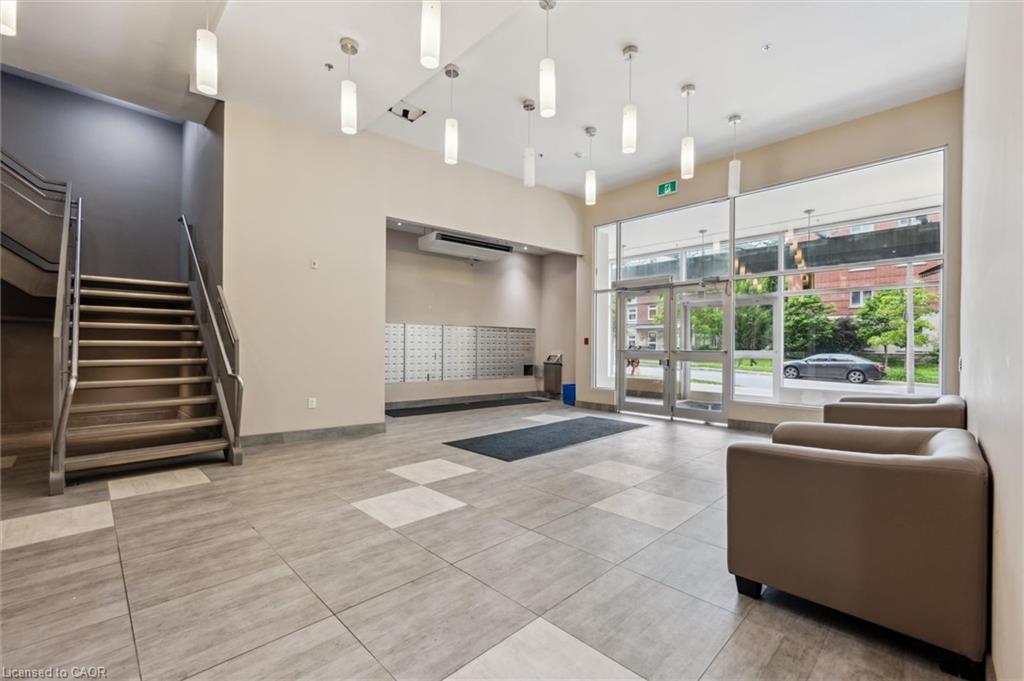 280 Lester Street 618