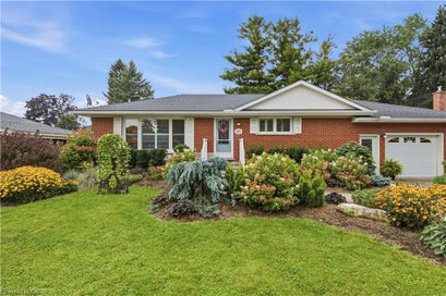 47 Kensington Avenue Brantford ON N3R 3N9