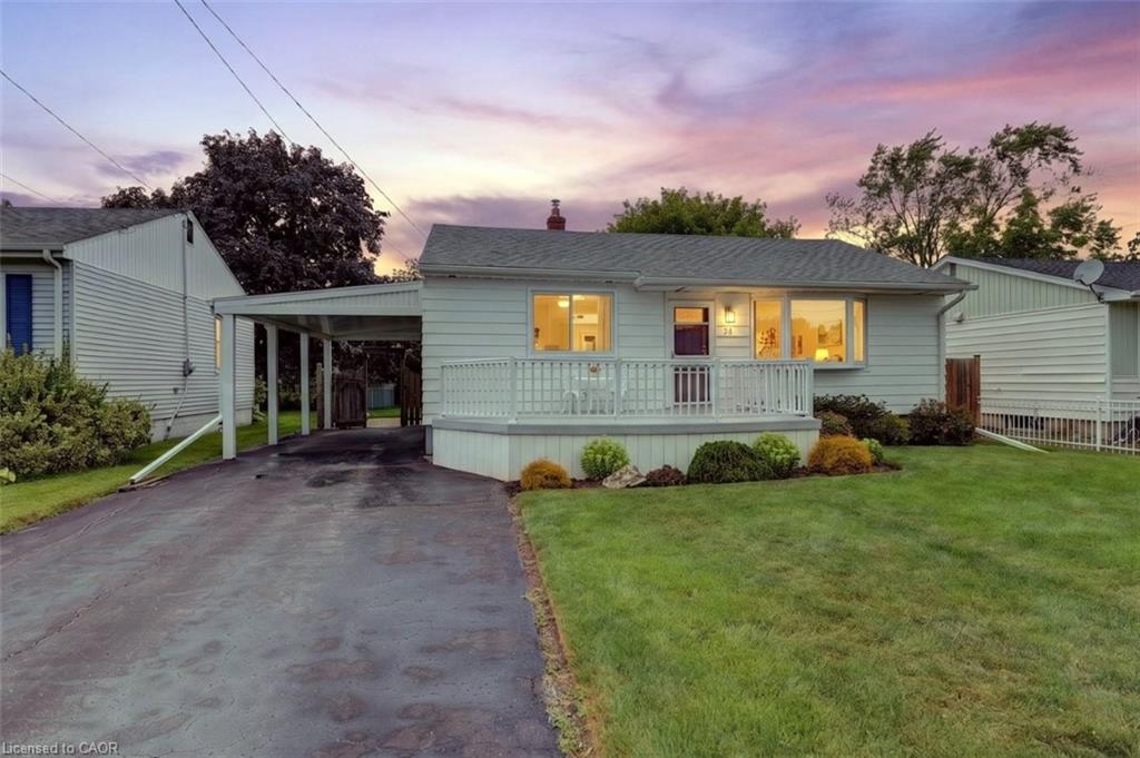 23 Lakeview Avenue