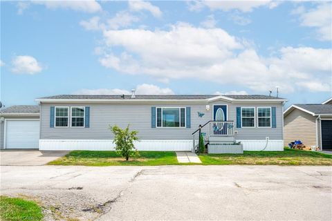 45 Riverbend Crescent Nanticoke ON N0A 1L0