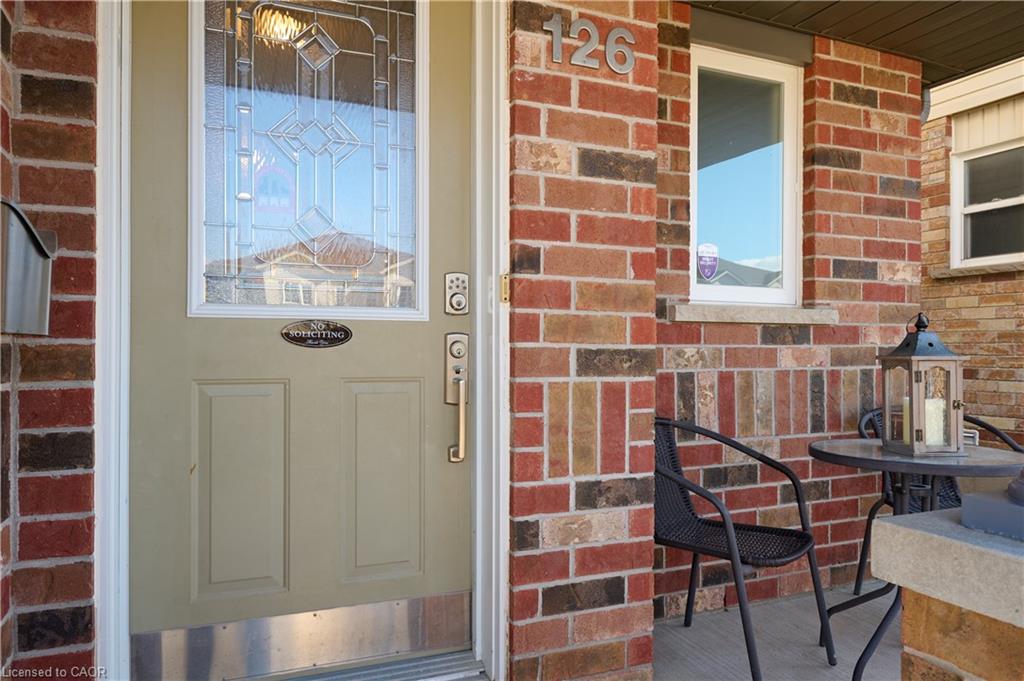 126 Snowdrop Crescent
