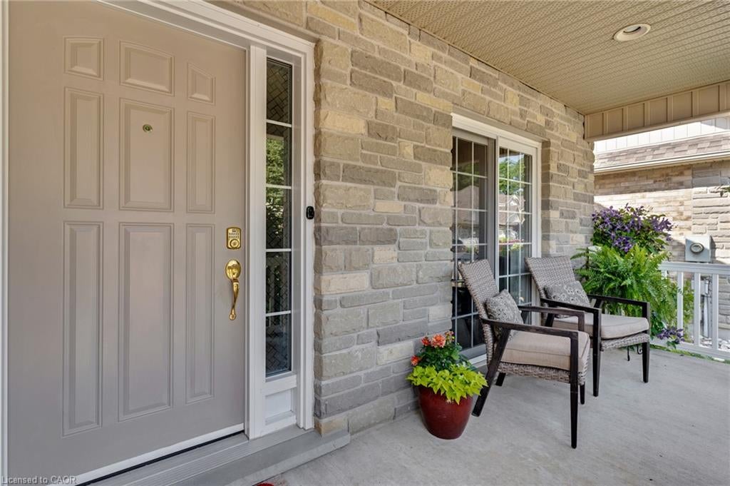 350 Doon Valley Drive 6D
