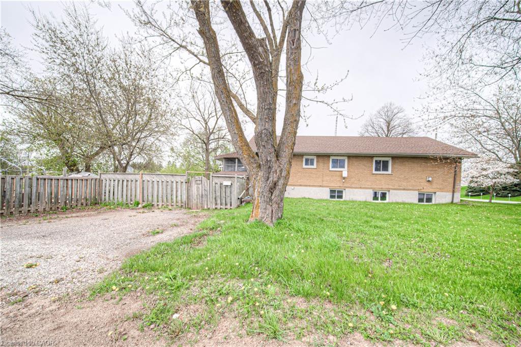 2300 Fountain Street N