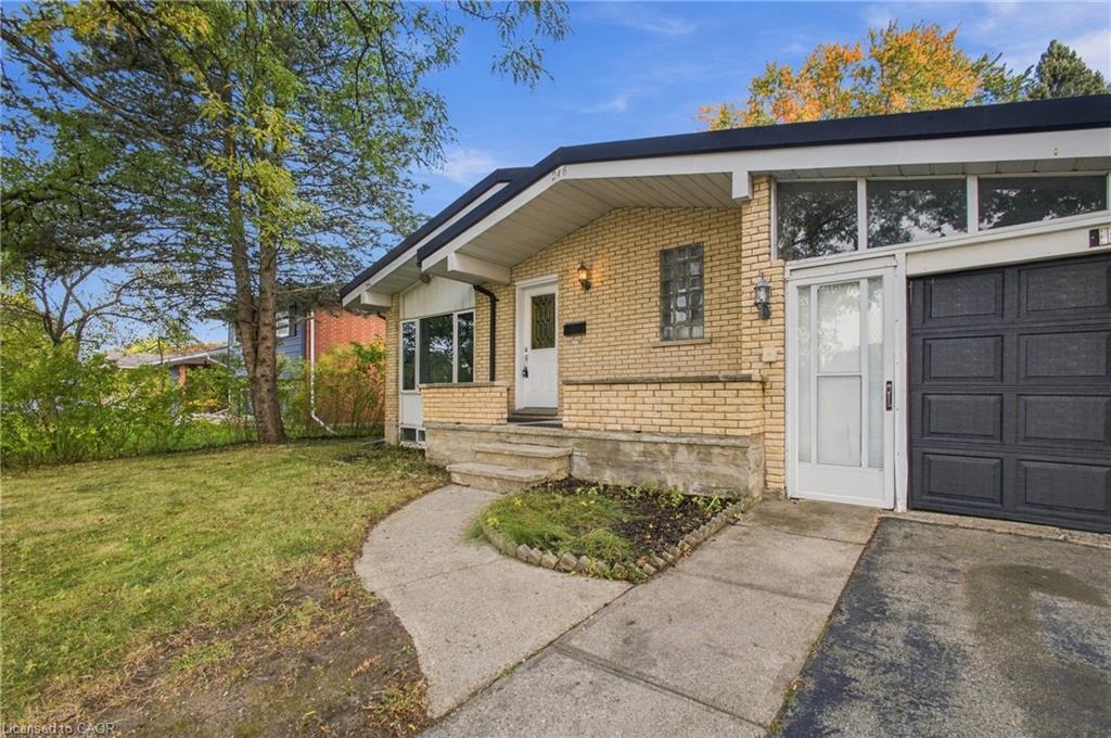 246 Hillcrest Road