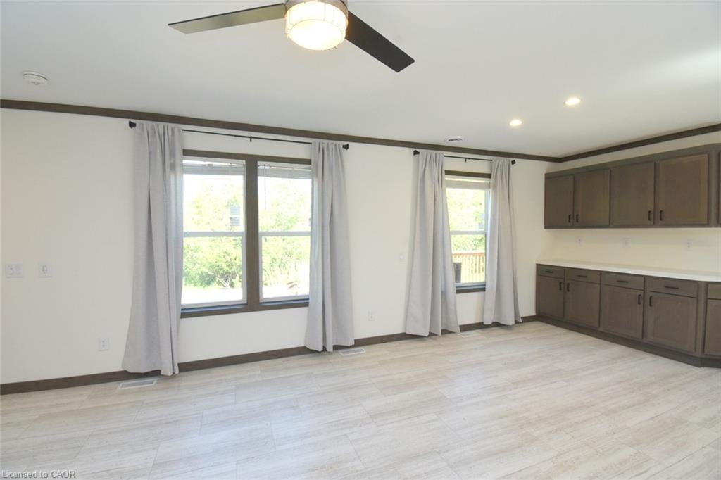 1085 Concession Road 10 W 64