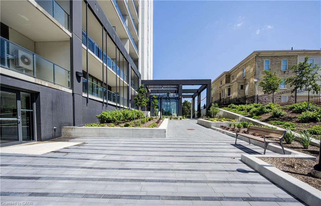 741 King Street W 1504