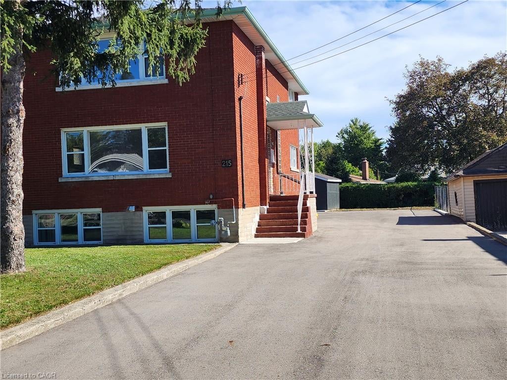 215 Belleview Avenue