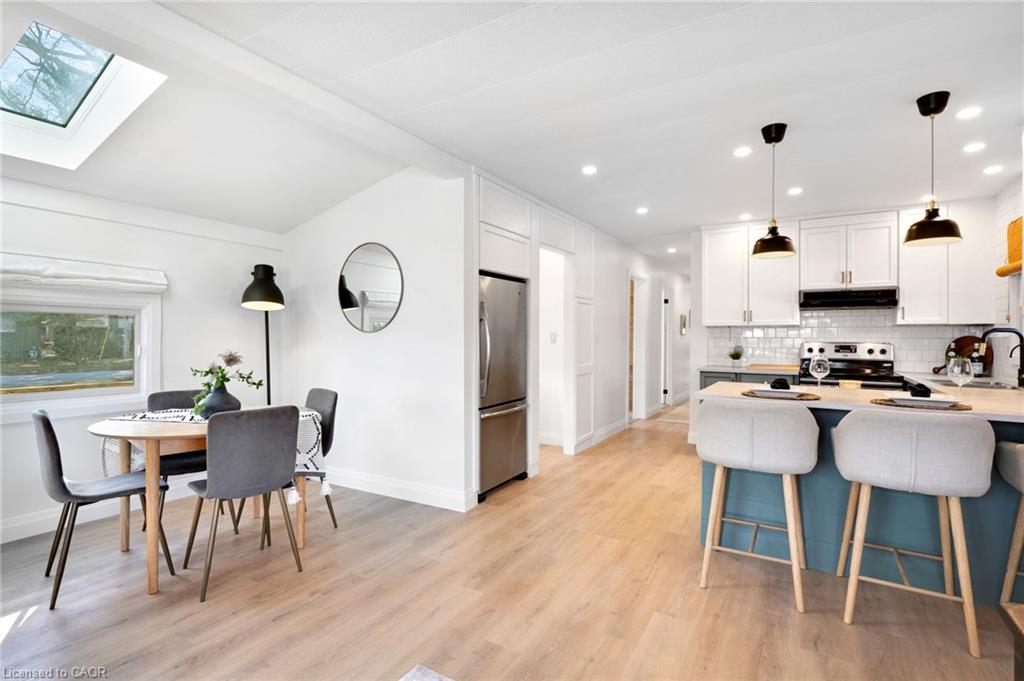 28 Macpherson Crescent