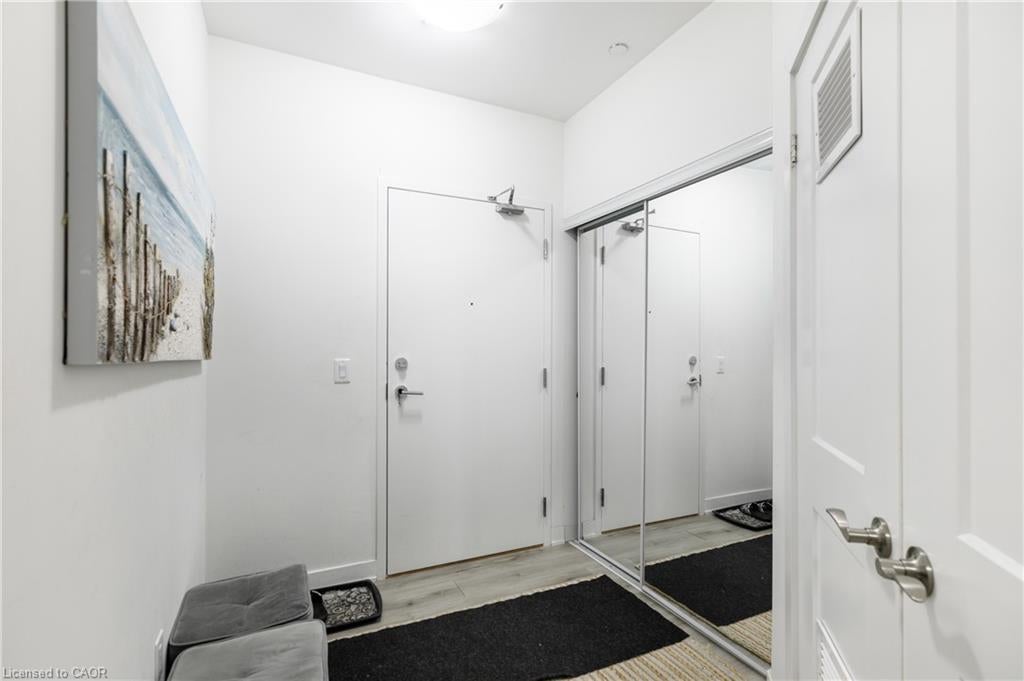 110 Fergus Avenue 228