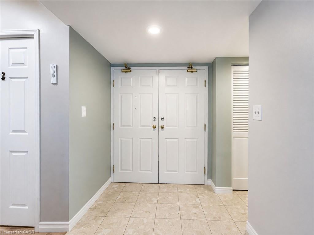 3267 King Street E 105