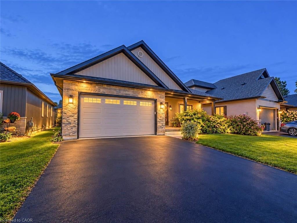 9 Postma Drive