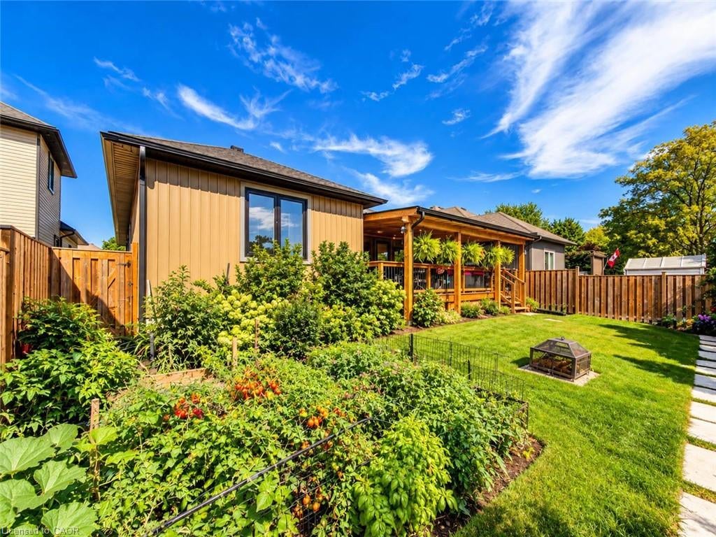 9 Postma Drive