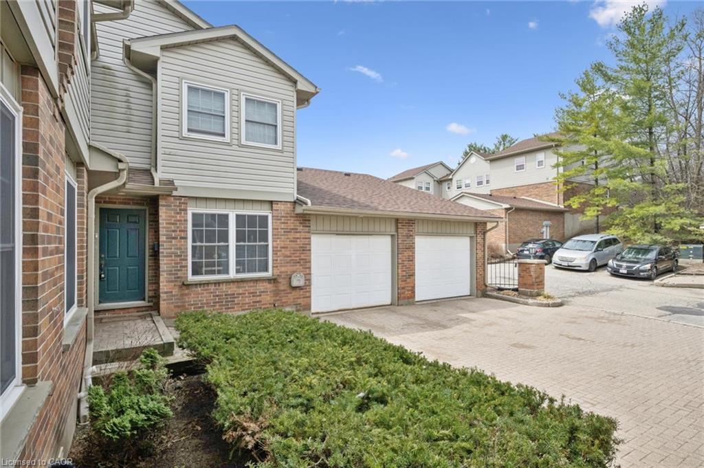 250 Keats Way 24