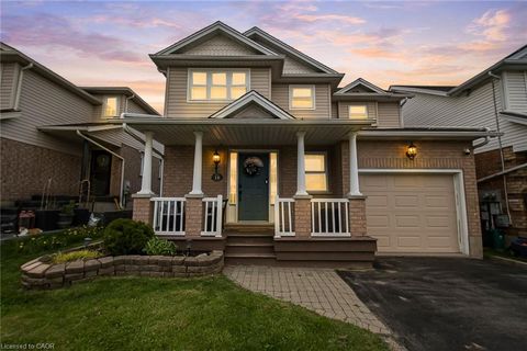 18 Mountain Mint Crescent Kitchener ON N2E 3R4