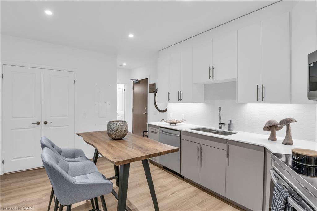 525 New Dundee Road 507