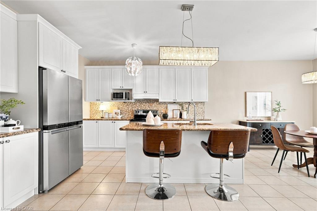 8971 Tristar Crescent