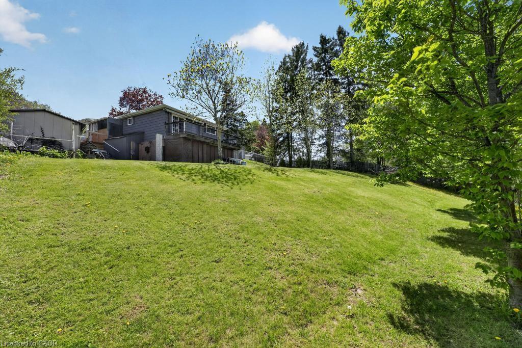 55 Sunrise Crescent