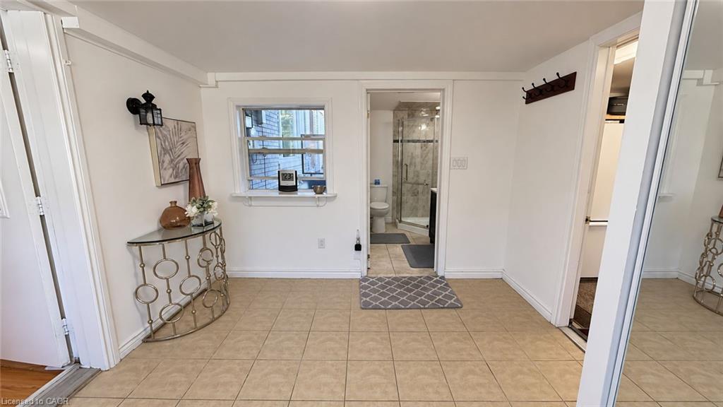 1369 Ravenshoe Road
