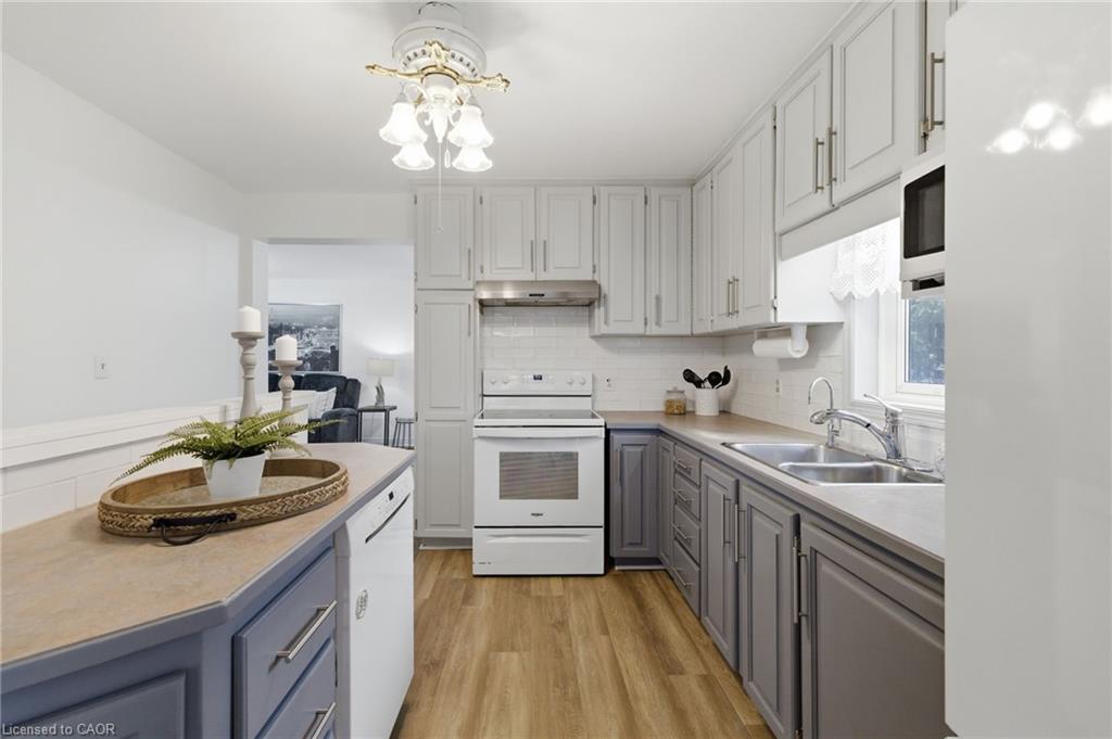 138 Glenholme Avenue