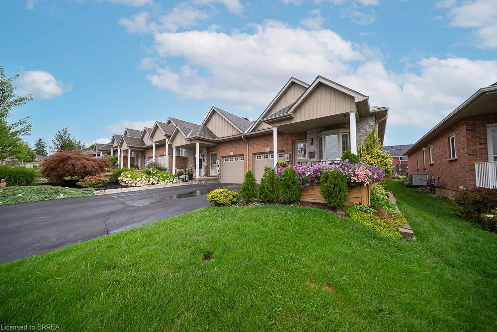 15 Millcroft Drive