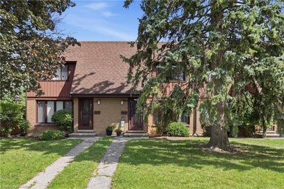 25 Flint Drive Kitchener ON N2E 1S8