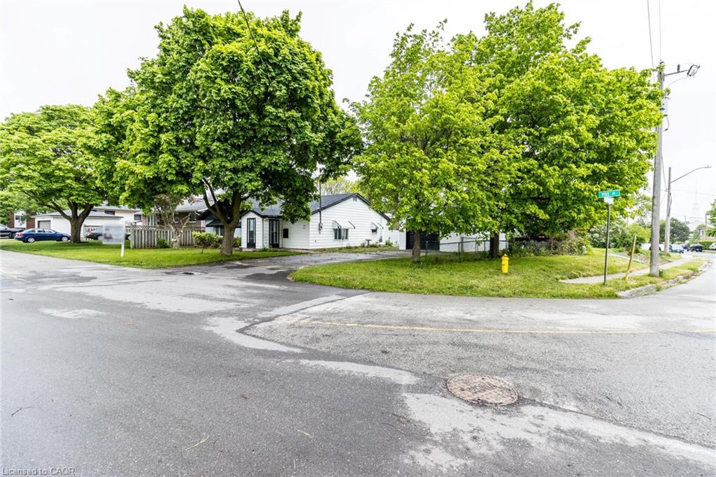 15 Spiers Crescent