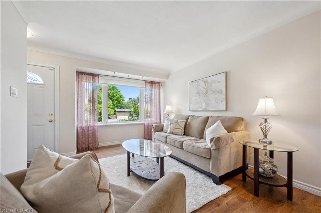 31 Third Avenue
