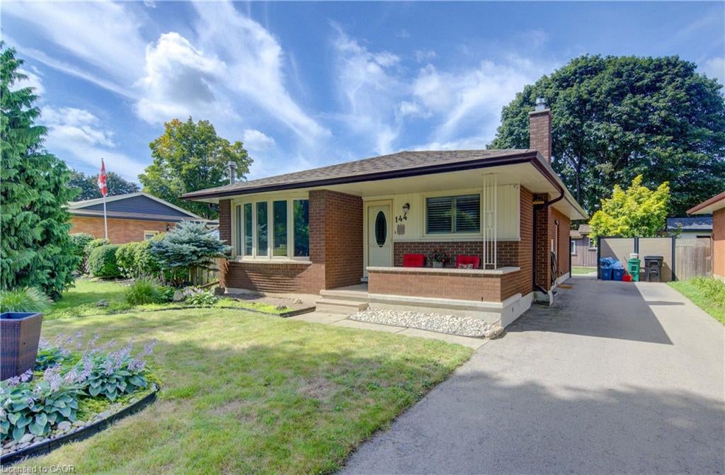 144 Holborn Drive