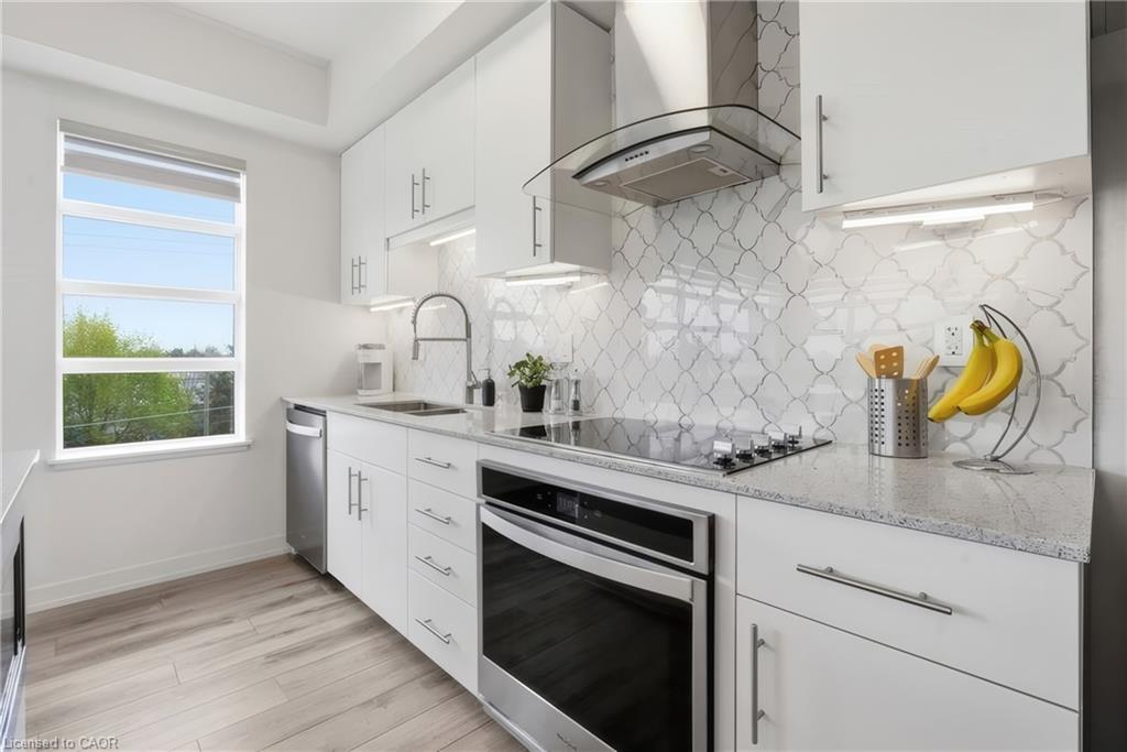 251 Northfield Drive E 312