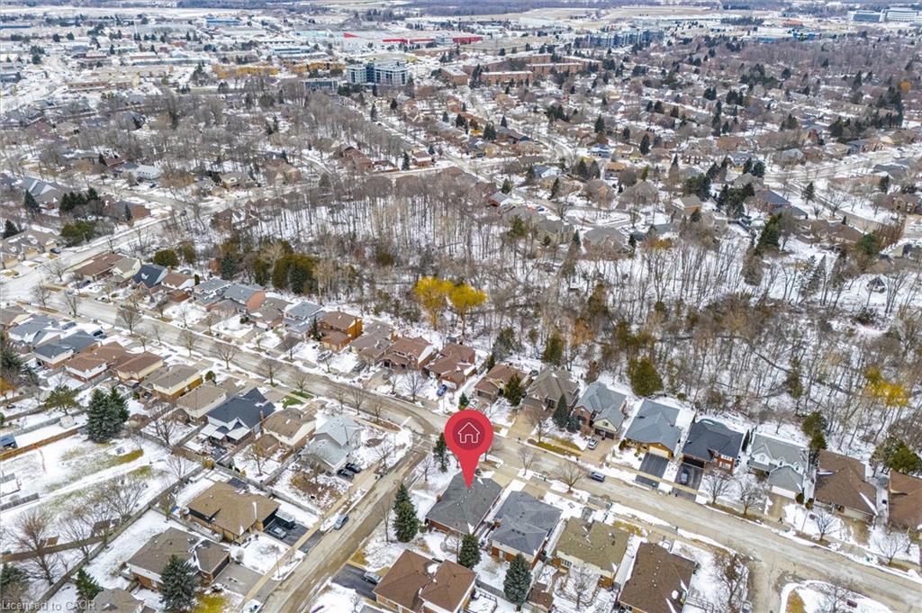 556 Stanwood Crescent