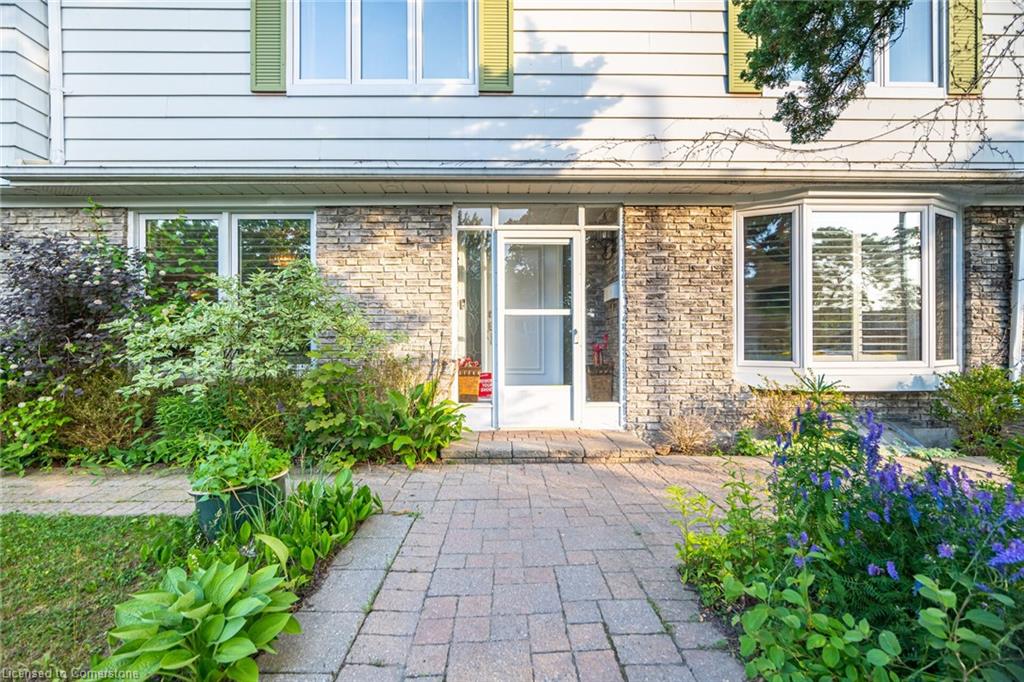 3 Placentia Boulevard