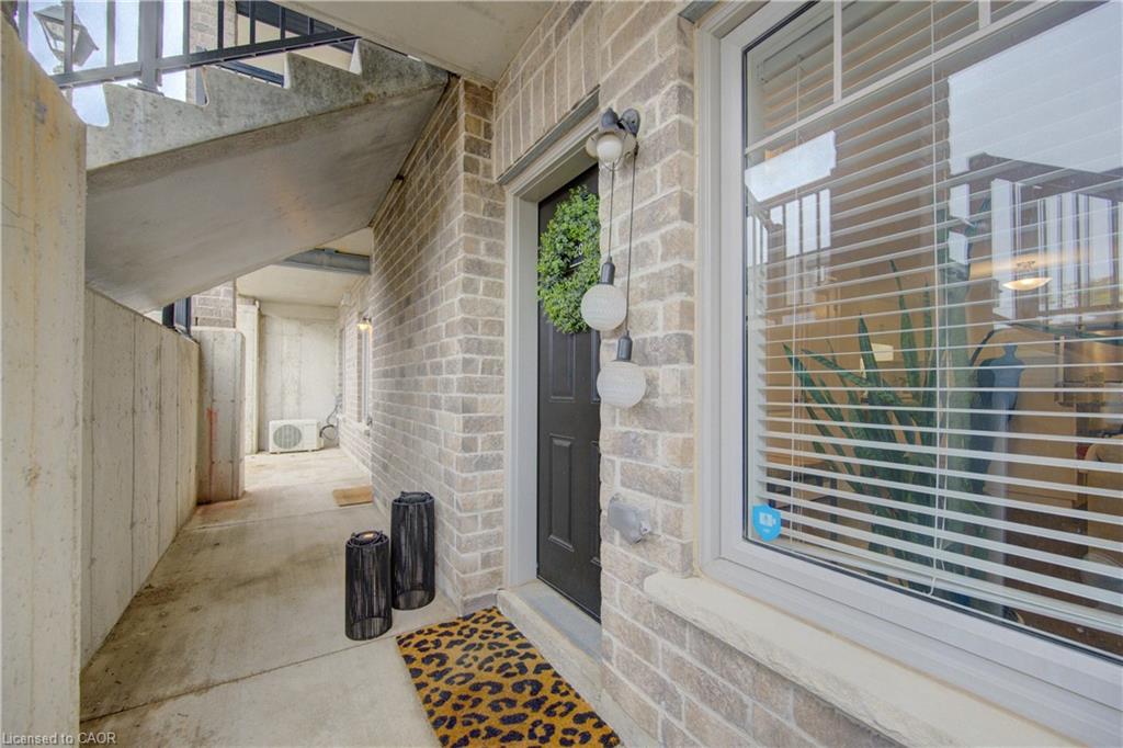 1989 Ottawa Street S 20H