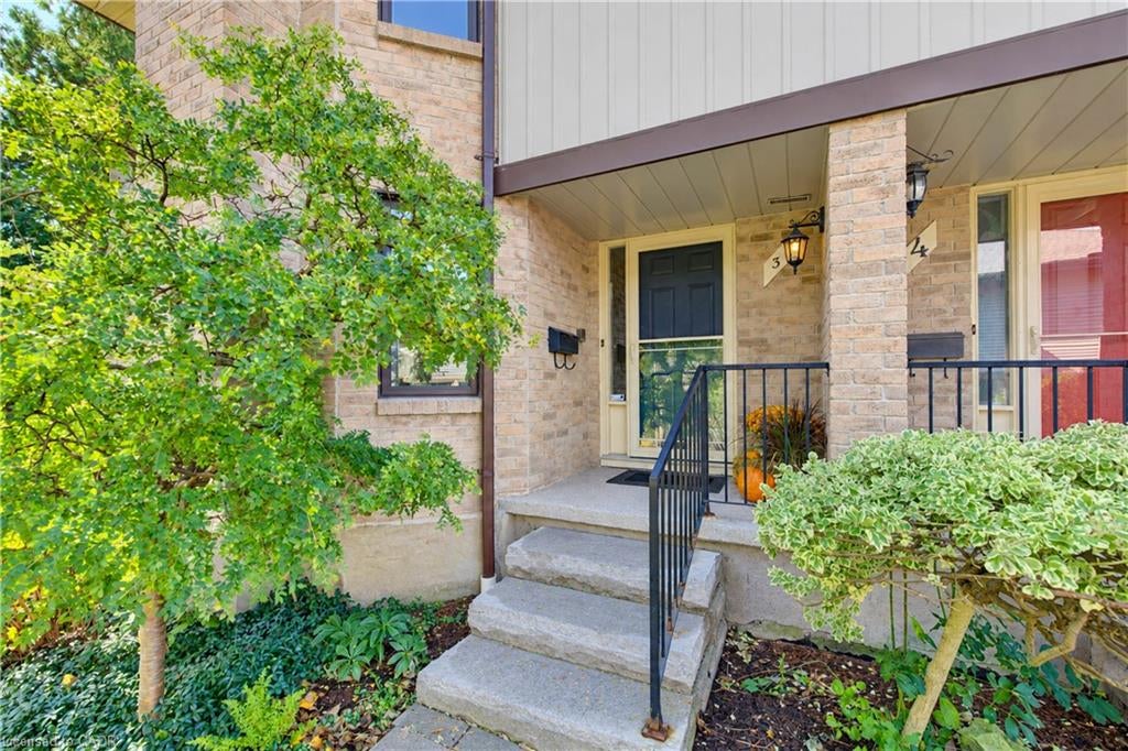 406 Craigleith Drive 3