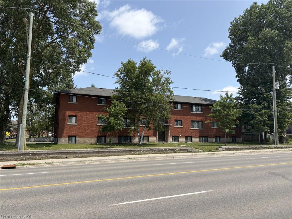 368 Weber Street W