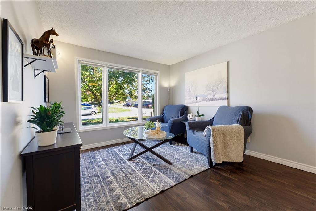 74 Stirling Macgregor Drive