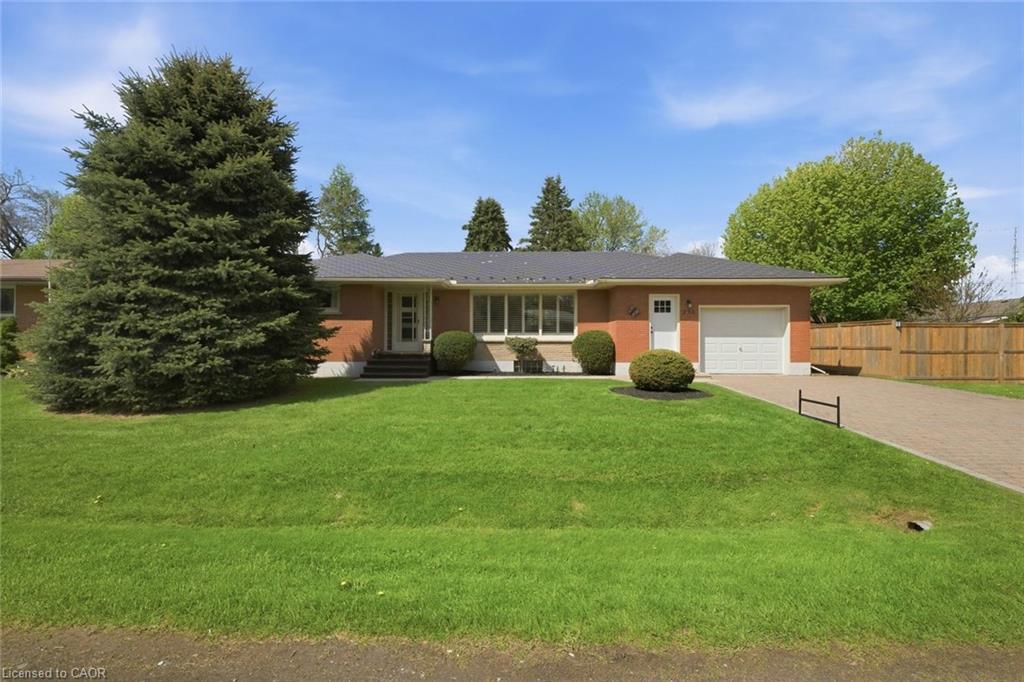 256 Montclair Crescent