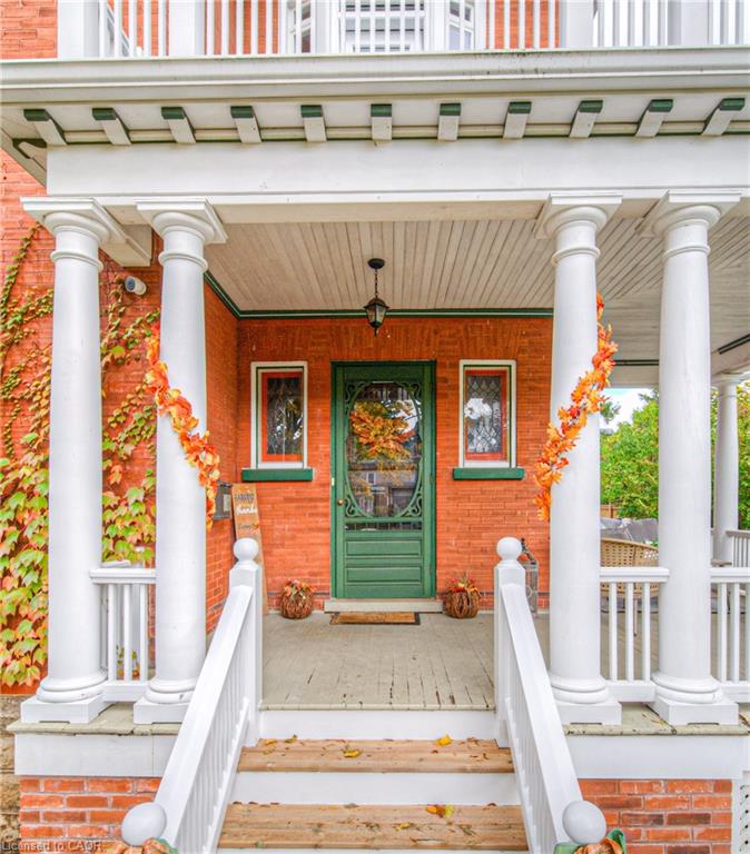 543 Queenston Road