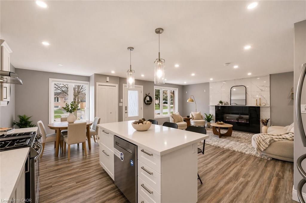 86 Carlyle Drive